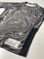 Spring/ Summer 2022 special edition Short sleeves rash guard “Marble” Charcoal - view 3