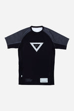 FW 23 "Waffle" Season 02 Short sleeves rash guard "Reflexion"